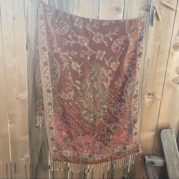 Reversible pashmina scarf wrap  - Picture 3 of 10